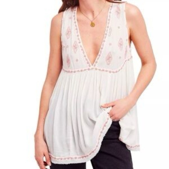 Free People Boho White and Pink Embroidered Blouse s NWT - Picture 1 of 6
